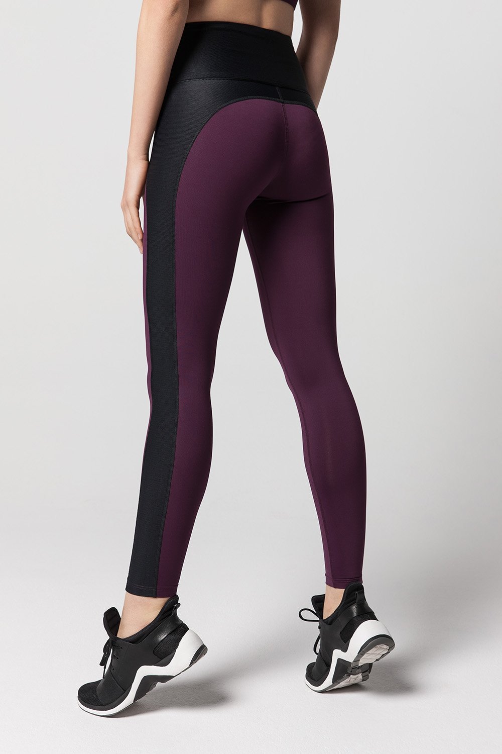 Protagonist Leggings